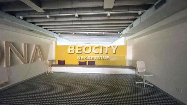 Poslovni prostor, Prodaja, 1900m2, Kumodraška, Voždovac, Bulevar Peka Dapčevića