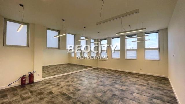 Poslovni prostor, Prodaja, 1900m2, Kumodraška, Voždovac, Bulevar Peka Dapčevića