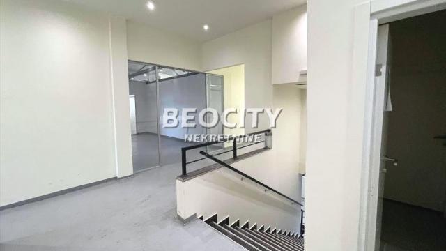 Poslovni prostor, Prodaja, 1900m2, Kumodraška, Voždovac, Bulevar Peka Dapčevića