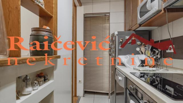 Kuća, četvorosoban, Prodaja, 85m2, Dorćol, Stari grad, Dobracina