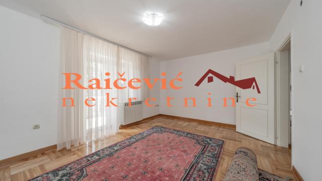 Kuća, Izdavanje, 544m2, Trošarina, Voždovac, Beranska