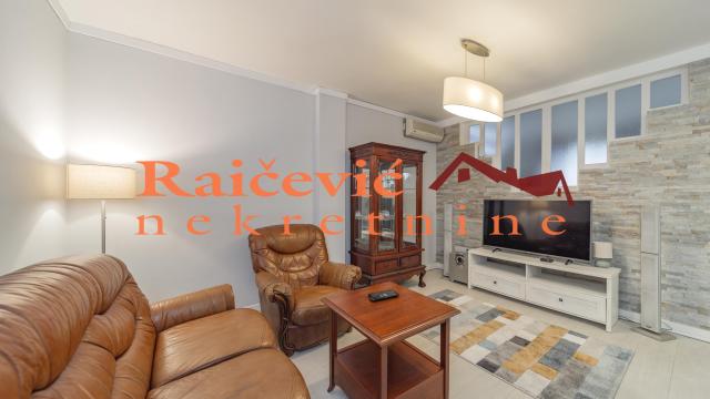 Stan, Trosoban, Prodaja, 64m2, Blok 21, Novi Beograd, Bulevar Zorana Djindjica