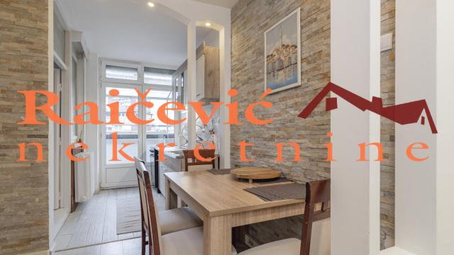 Stan, Trosoban, Prodaja, 64m2, Blok 21, Novi Beograd, Bulevar Zorana Djindjica