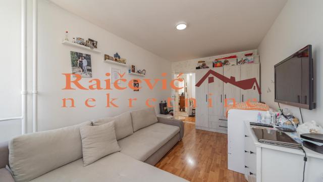 Stan, Dvosoban, Prodaja, 58m2, Blok 34 (Carina - Studentski grad), Novi Beograd, Bulevar Zorana Djindjica