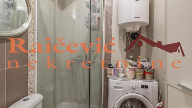 Stan, Dvosoban, Prodaja, 58m2, Blok 34 (Carina - Studentski grad), Novi Beograd, Bulevar Zorana Djindjica