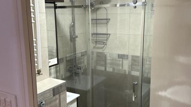 Stan, četvorosoban, Izdavanje, 81m2, Bežanijska kosa 2, Novi Beograd, Peđe Milosavljevića