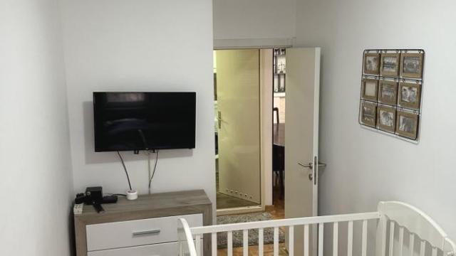 Stan, četvorosoban, Izdavanje, 81m2, Bežanijska kosa 2, Novi Beograd, Peđe Milosavljevića