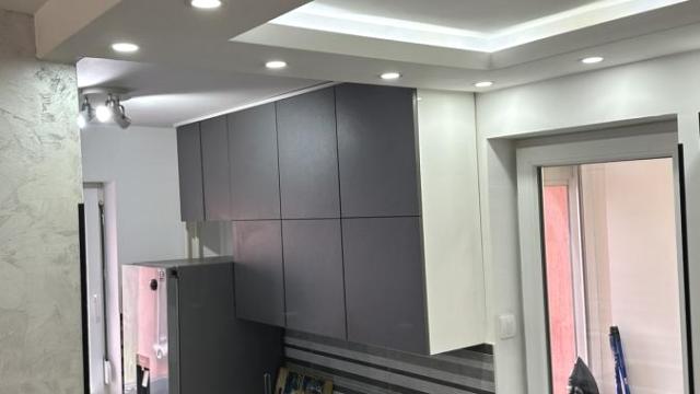 Stan, četvorosoban, Izdavanje, 81m2, Bežanijska kosa 2, Novi Beograd, Peđe Milosavljevića