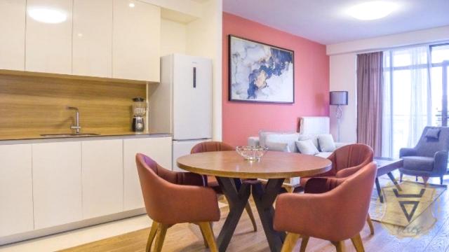 Stan, Trosoban, Izdavanje, 82m2, Beograd na vodi, Savski venac, Hercegovačka