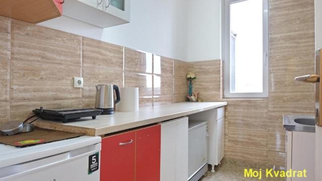 Stan, Trosoban, Prodaja, 66m2, Ekonomski fakultet, Savski venac, Lička