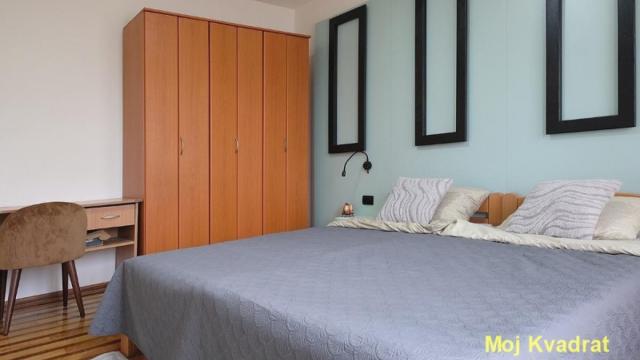 Stan, Trosoban, Prodaja, 66m2, Ekonomski fakultet, Savski venac, Lička