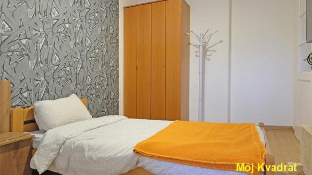 Stan, Trosoban, Prodaja, 66m2, Ekonomski fakultet, Savski venac, Lička