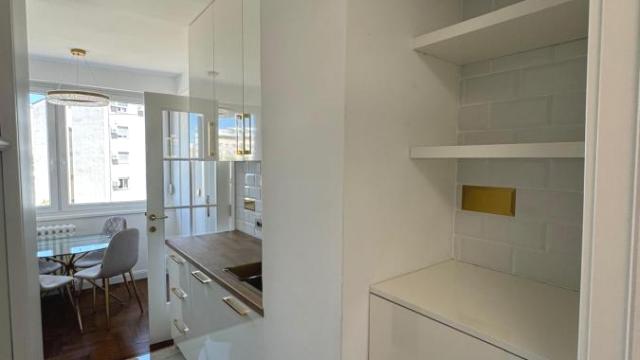 Stan, Dvosoban, Izdavanje, 53m2, Crveni krst, Vračar, Jovana Rajića