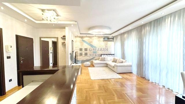 Stan, četvorosoban, Izdavanje, 97m2, Crveni krst, Vračar, Vojvode Šupljikca