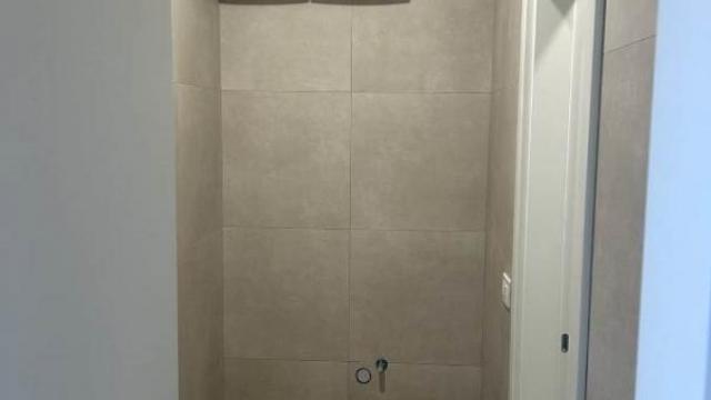 Poslovni prostor, Izdavanje, 37m2, Gornji grad, Zemun, Banatska