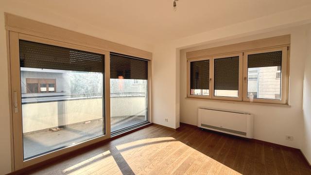 Stan, četvorosoban, Prodaja, 89m2, Stojana Protića