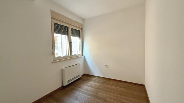 Stan, četvorosoban, Prodaja, 89m2, Stojana Protića