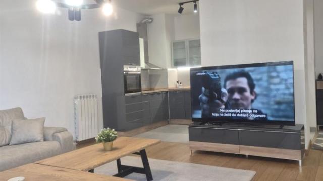 Stan, Trosoban, Izdavanje, 108m2, Blok 65, Novi Beograd, Tadije Sondermajera