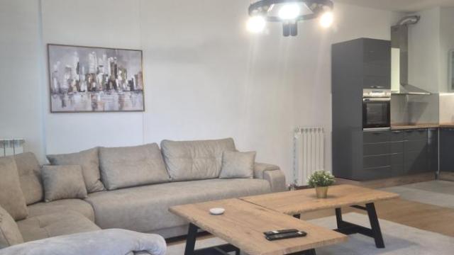 Stan, Trosoban, Izdavanje, 108m2, Blok 65, Novi Beograd, Tadije Sondermajera