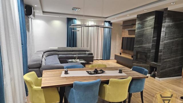 Kuća, četvorosoban, Izdavanje, 200m2, Ledine, Novi Beograd, Majke Jugovića