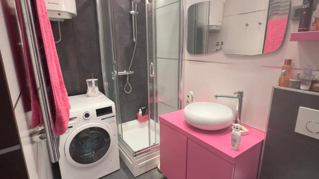 Stan, četvorosoban, Izdavanje, 97m2, Crveni krst, Vračar, Vojvode Supljikca