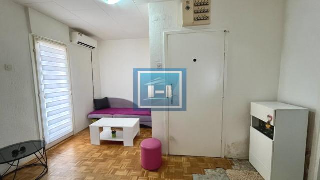 Stan, Jednoiposoban, Prodaja, 42m2, Ćuprija