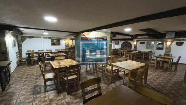 Poslovni prostor, Izdavanje, 140m2, Centar, Gradska lokacija, Ćuprija