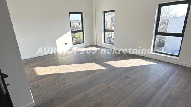 Poslovni prostor, Prodaja, 600m2, Klisa, Novi Sad, Novi Sad