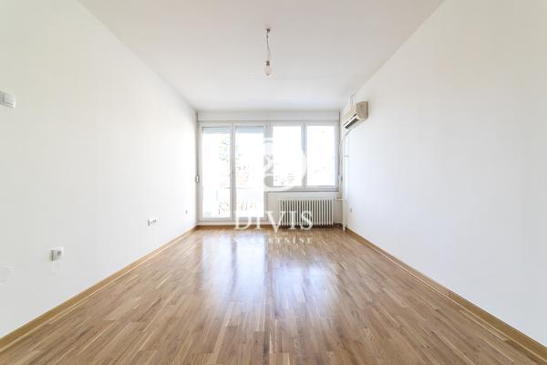 prodaja, stanova,
beograd, 1037703, cetvorosoban-jurija-gagarina