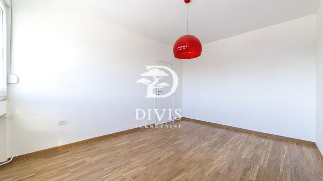 Stan, četvorosoban, Prodaja, 106m2, Jurija Gagarina