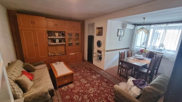 Kuća, Trosoban, Prodaja, 220m2, Gornji grad, Zemun, Djordja Cutukovica