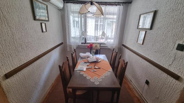 Kuća, Trosoban, Prodaja, 220m2, Gornji grad, Zemun, Djordja Cutukovica