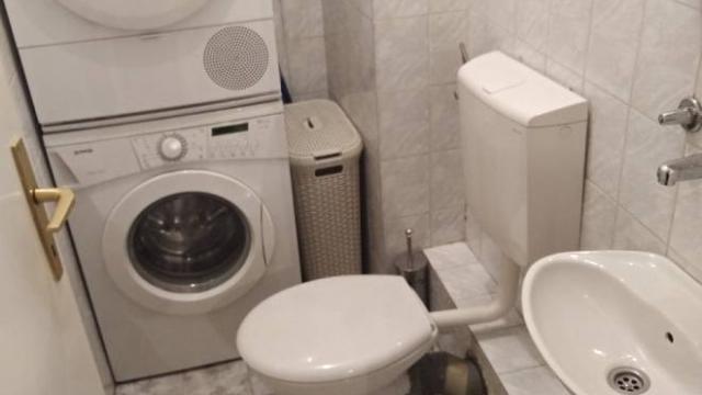 Stan, Trosoban, Prodaja, 79m2, Antifašističke borbe