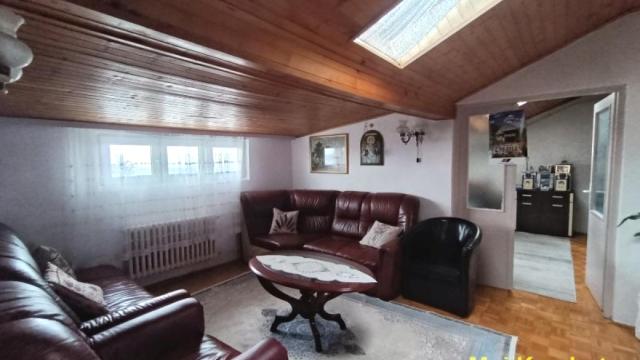 Stan, Troiposoban, Prodaja, 71m2, Sremčica, Čukarica, Sare Bernar