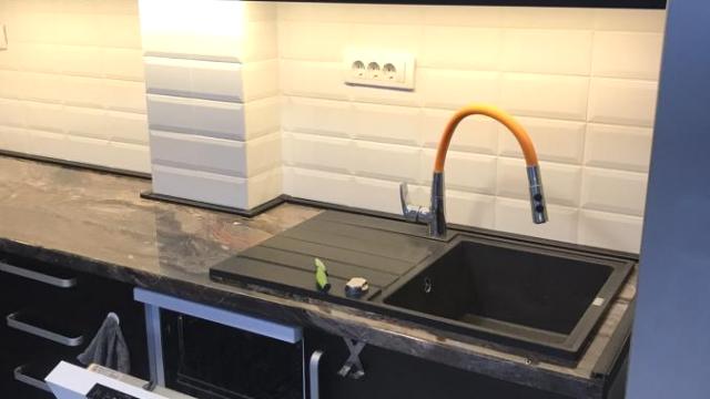 Stan, četvorosoban, Izdavanje, 100m2, Ledine, Novi Beograd, Rene Magrita