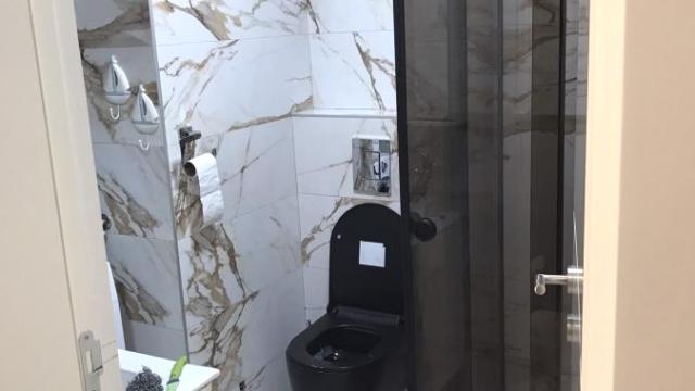 Stan, četvorosoban, Izdavanje, 100m2, Ledine, Novi Beograd, Rene Magrita