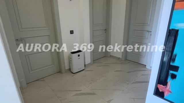 Stan, Trosoban, Izdavanje, 100m2, Tatarsko brdo, Petrovaradin, Novi Sad