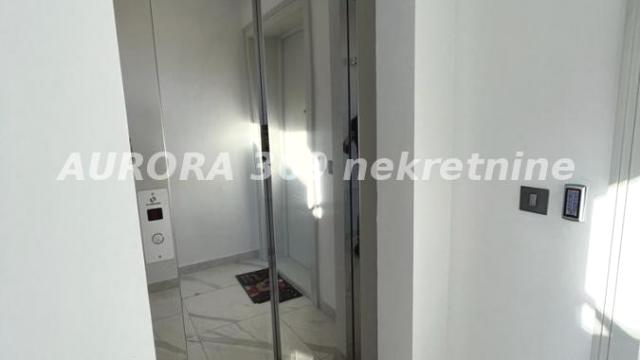 Stan, Trosoban, Izdavanje, 100m2, Tatarsko brdo, Petrovaradin, Novi Sad