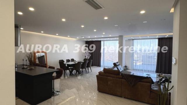 Kuća, Petosoban, Prodaja, 235m2, Tatarsko brdo, Petrovaradin, Novi Sad