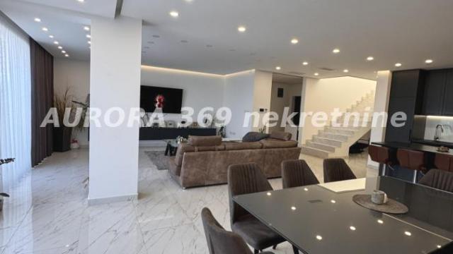 Kuća, Petosoban, Prodaja, 235m2, Tatarsko brdo, Petrovaradin, Novi Sad