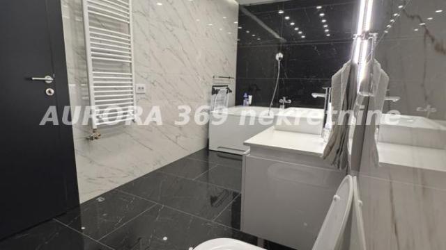 Kuća, Petosoban, Prodaja, 235m2, Tatarsko brdo, Petrovaradin, Novi Sad