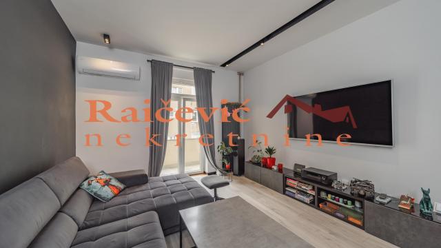 Stan, Trosoban, Prodaja, 83m2, Centar, Savski venac, Admirala Geprata