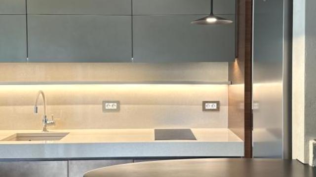 Stan, četvoroiposoban, Izdavanje, 197m2, Banovo brdo, Čukarica, Požeška