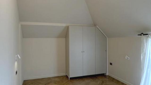 Stan, četvoroiposoban, Izdavanje, 197m2, Banovo brdo, Čukarica, Požeška