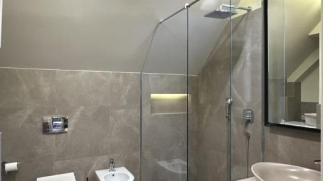 Stan, četvoroiposoban, Izdavanje, 197m2, Banovo brdo, Čukarica, Požeška