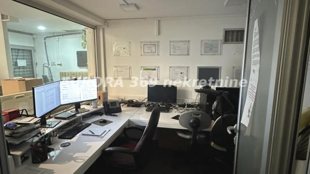 Poslovni prostor, četvoroiposoban, Prodaja, 274m2, Grbavica, Novi Sad, Novi Sad