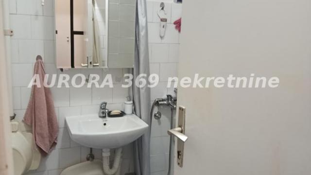 Stan, četvorosoban, Prodaja, 65m2, Novo Naselje, Novi Sad, Novi Sad