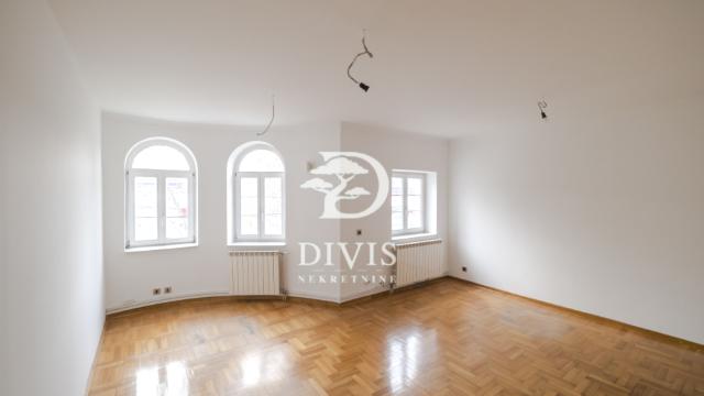 Kuća, Petosoban i veći, Izdavanje, 480m2, Bulevar oslobođenja