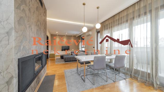 Stan, Petosoban, Prodaja, 160m2, Crveni krst, Vračar, Vilovskog