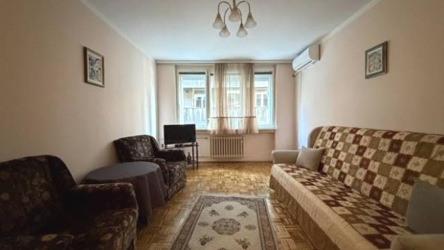 Stan, Dvosoban, Izdavanje, 50m2, Ivana Đaje